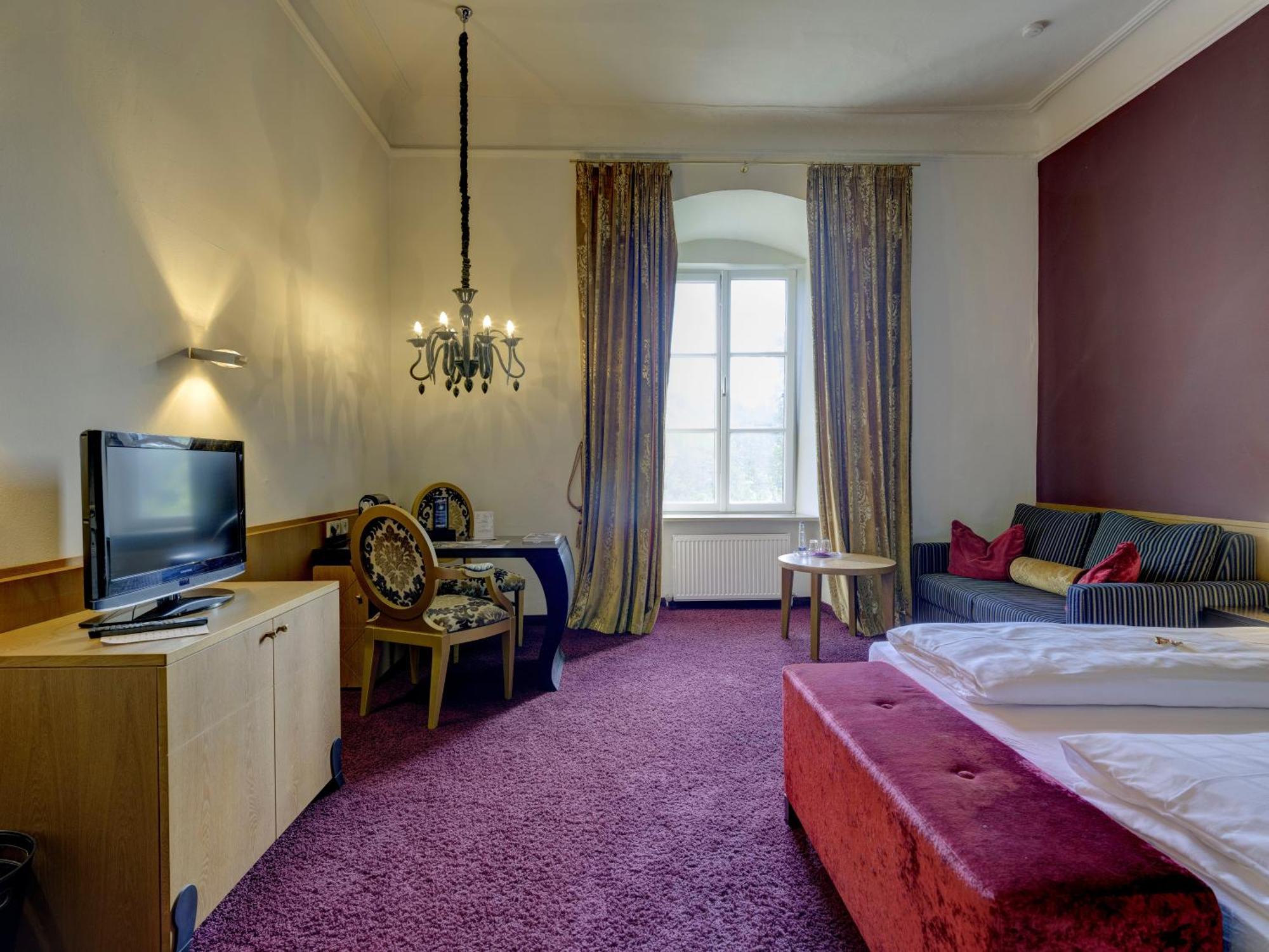 Hotel Klostergasthof Raitenhaslach