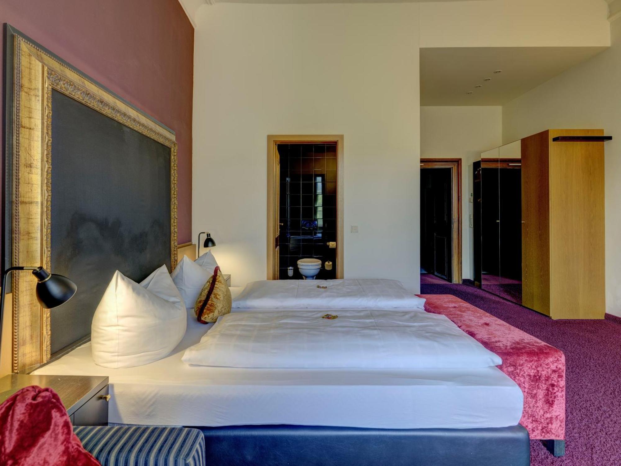 Klostergasthof Raitenhaslach 4*