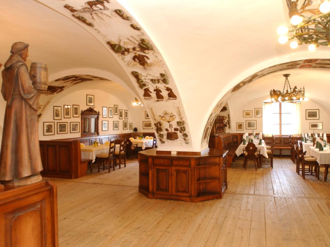 Klostergasthof Raitenhaslach Hotel Burghausen